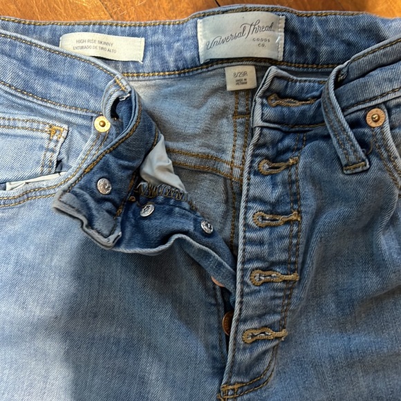 Universal Thread•High Rise Skinny Jeans - Picture 2 of 4